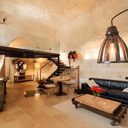 Bed & Breakfast La Stalla Matera