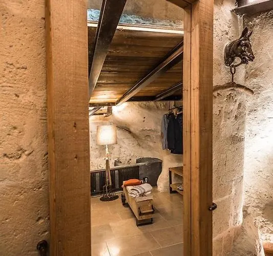 Alojamento de Acomodação e Pequeno-almoço La Stalla 4*